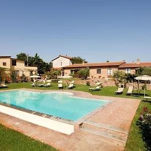 https://agriturismo-pratovalle.it-tuscanyhotel.com